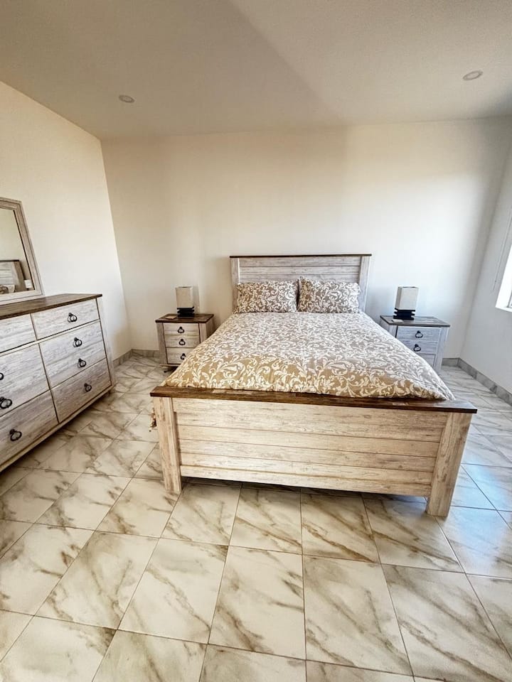 Dhomë gjumi 4