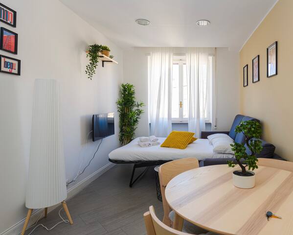 Sergio I Grand Apartment gallery image 2