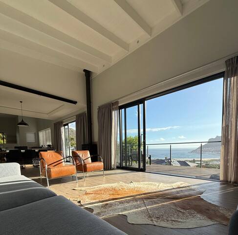 Ocean Views – Hout Bay gallery image 4