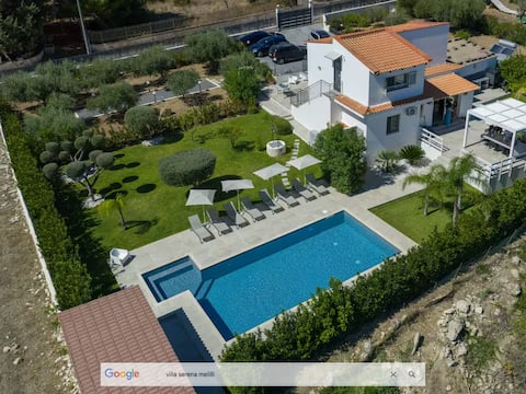 Villa Serena vista sull'Etna by I’m in Sicily