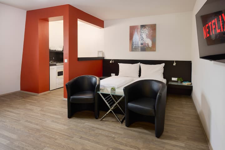 Idee Living: Apartment Near Schwetzingen Palace - Heidelberg