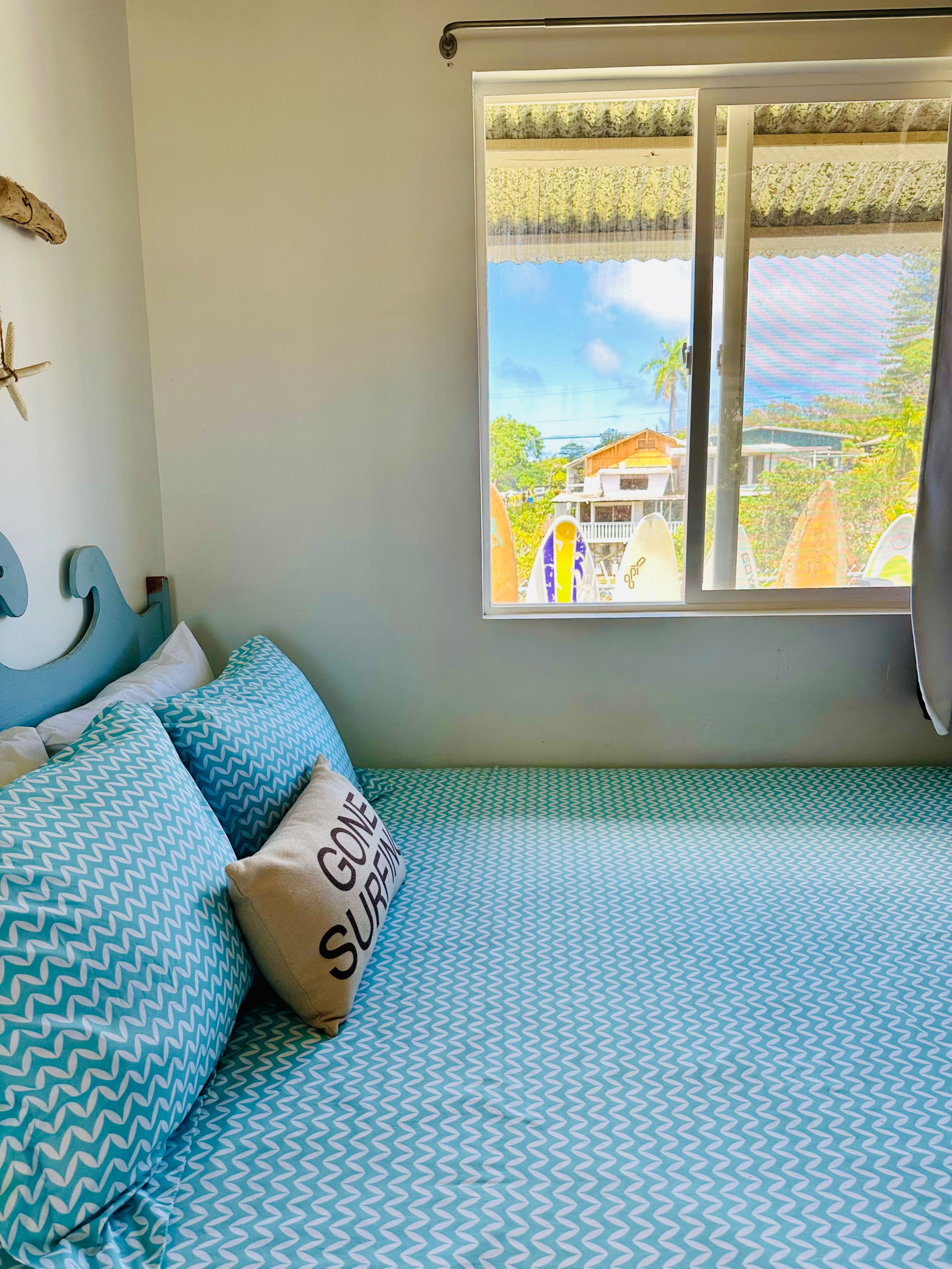 Guesthouse in Haiku-Pauwela · ★4.97 · 2 bedrooms · 2 beds · 1 bath - Image 19
