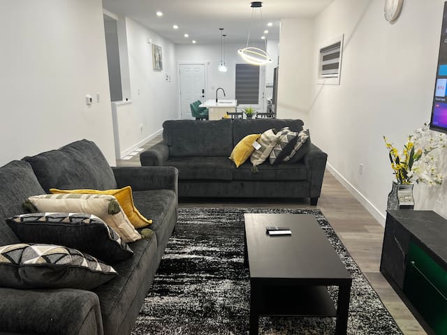 A feel of home in Fort Garry