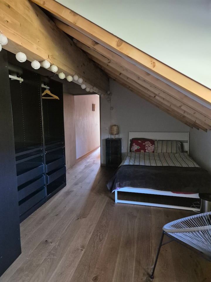 საძინებელი 1