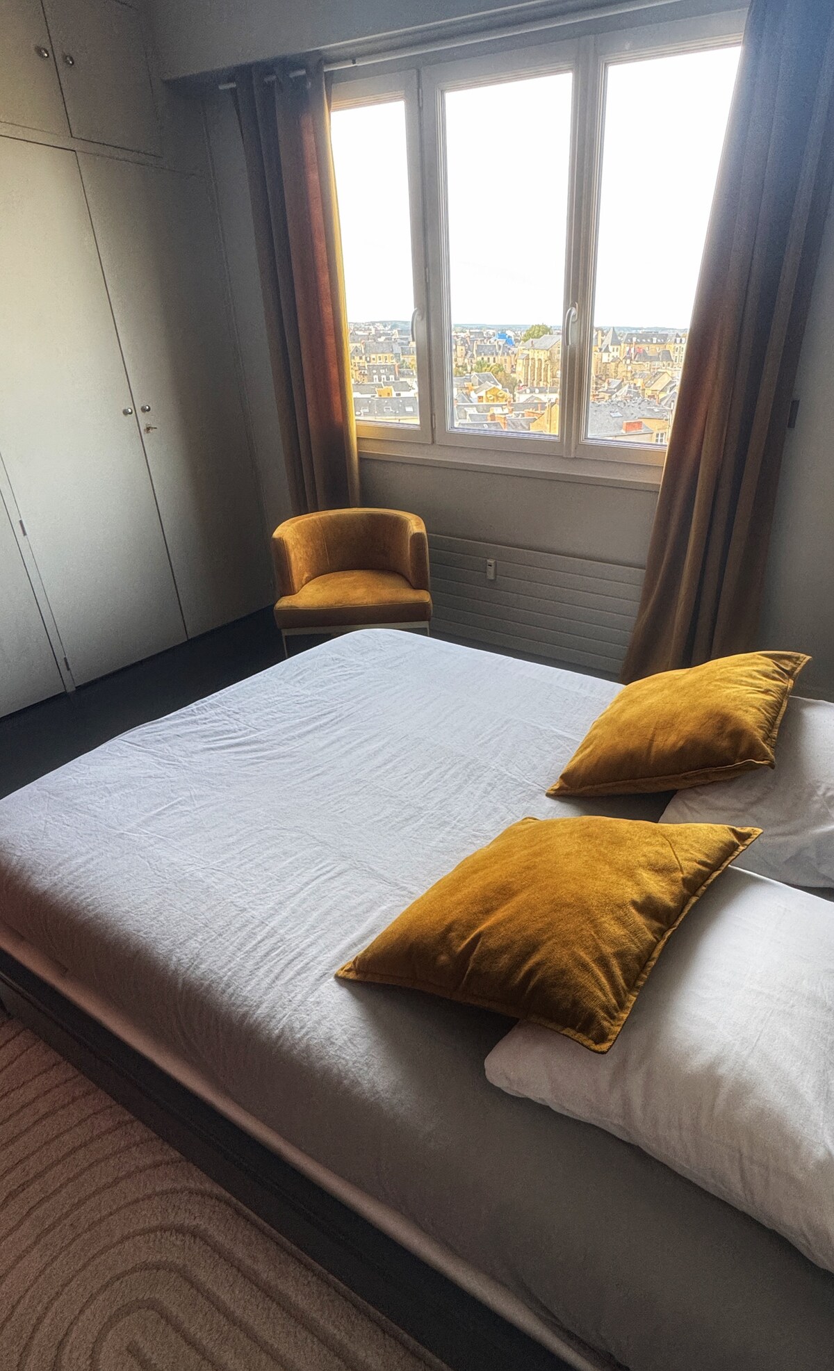 საძინებელი 1