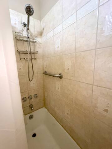 Bienville St. 5 min to Superdome gallery image 5