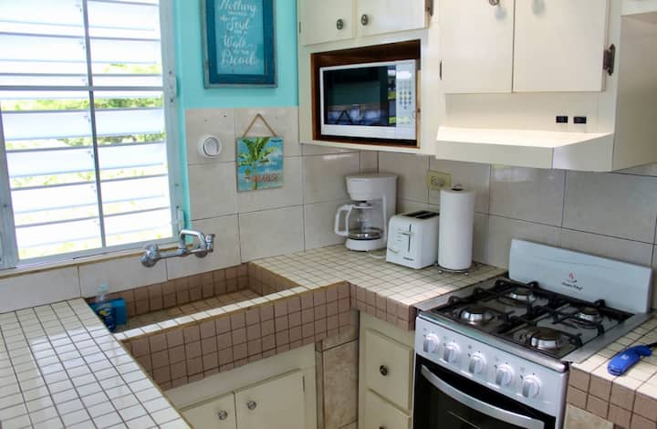 Cozy Casita Steps From The Caribbean - Vieques
