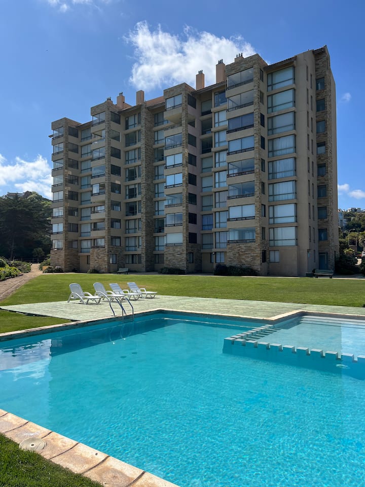 Stunning Apartments With Ocean View And Pool image
