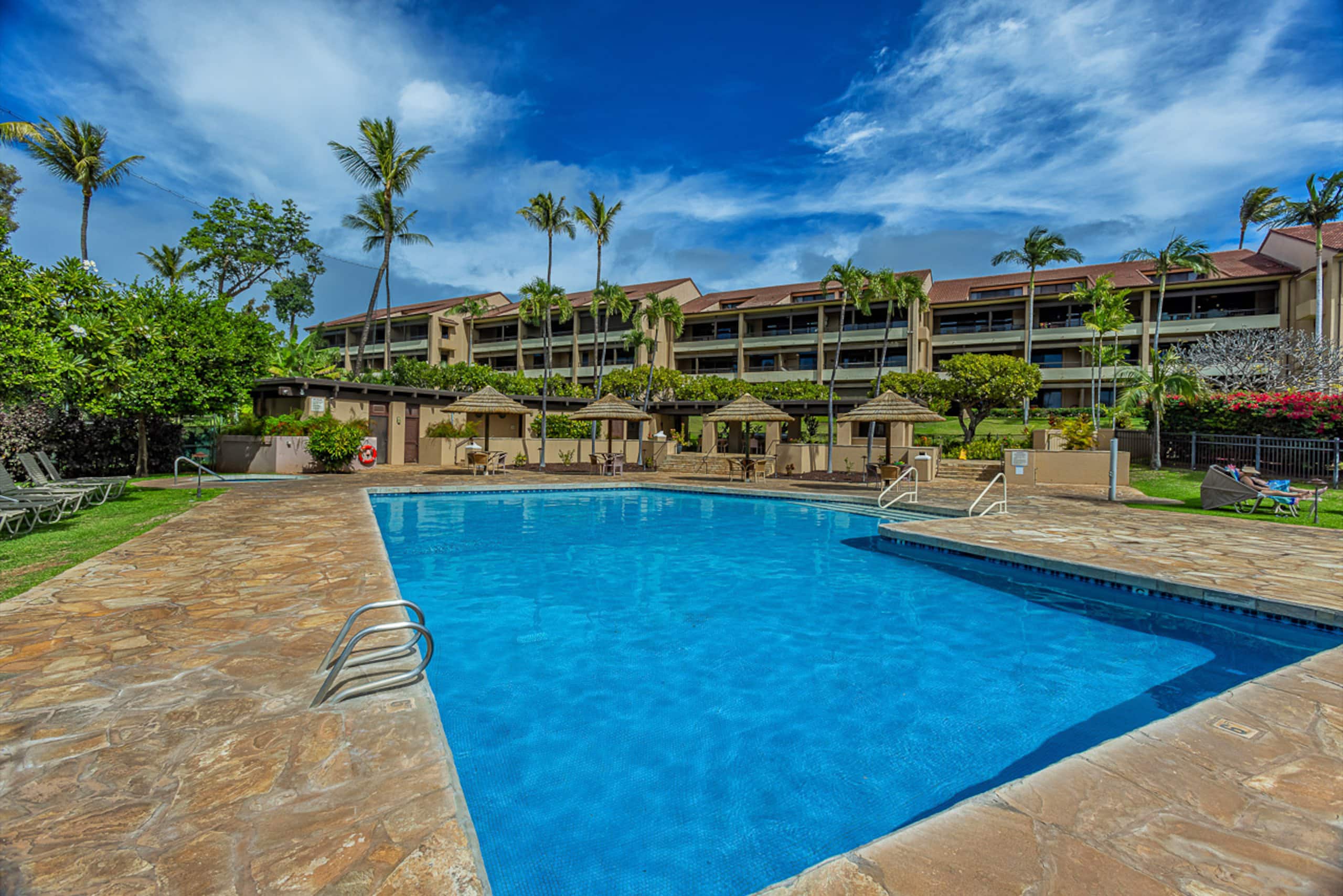 Condo in Lahaina · ★4.6 · 2 bedrooms · 3 beds · 2 baths - Image 49