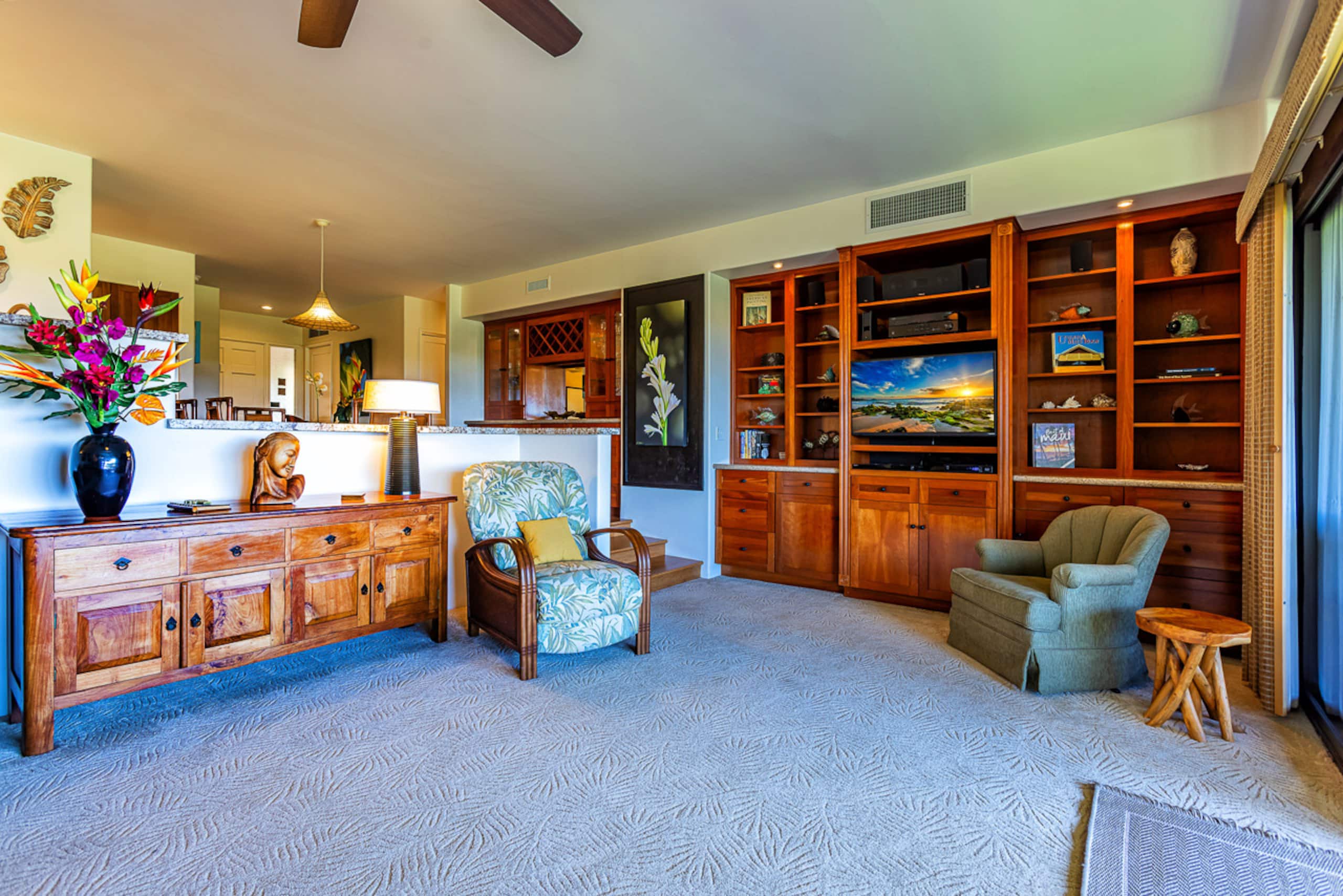 Condo in Lahaina · ★4.6 · 2 bedrooms · 3 beds · 2 baths - Image 15