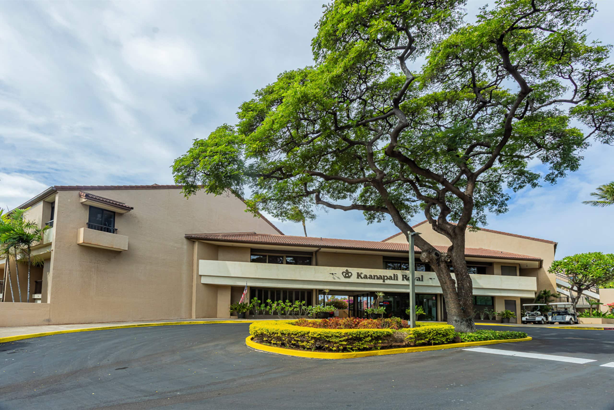 Condo in Lahaina · ★4.6 · 2 bedrooms · 3 beds · 2 baths - Image 41