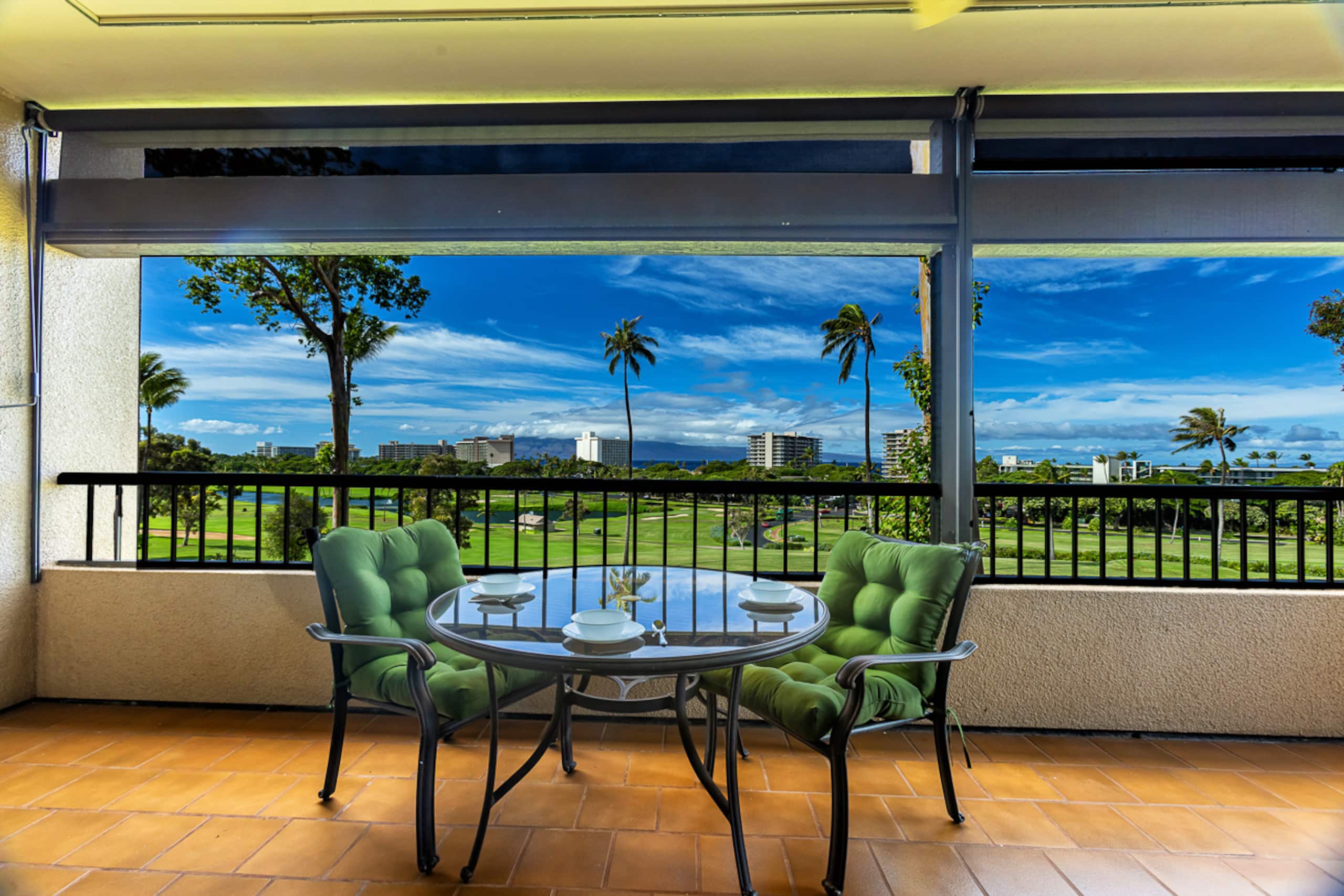 Condo in Lahaina · ★4.6 · 2 bedrooms · 3 beds · 2 baths - Image 20