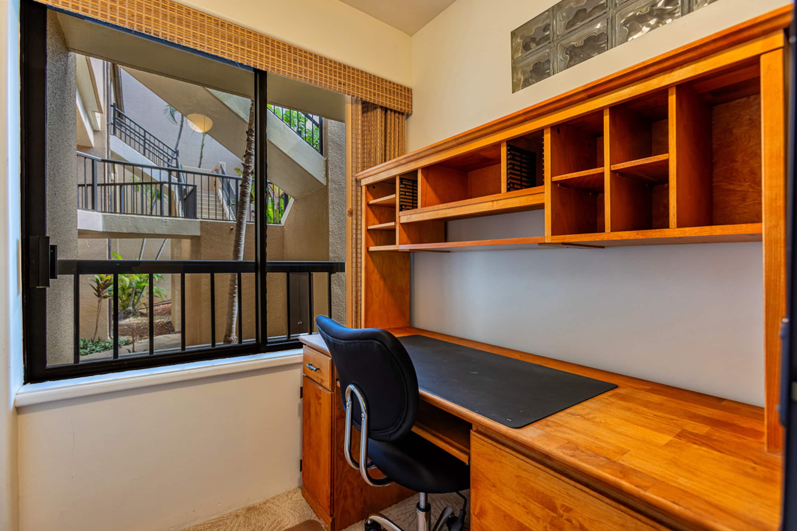 Condo in Lahaina · ★4.6 · 2 bedrooms · 3 beds · 2 baths - Image 29