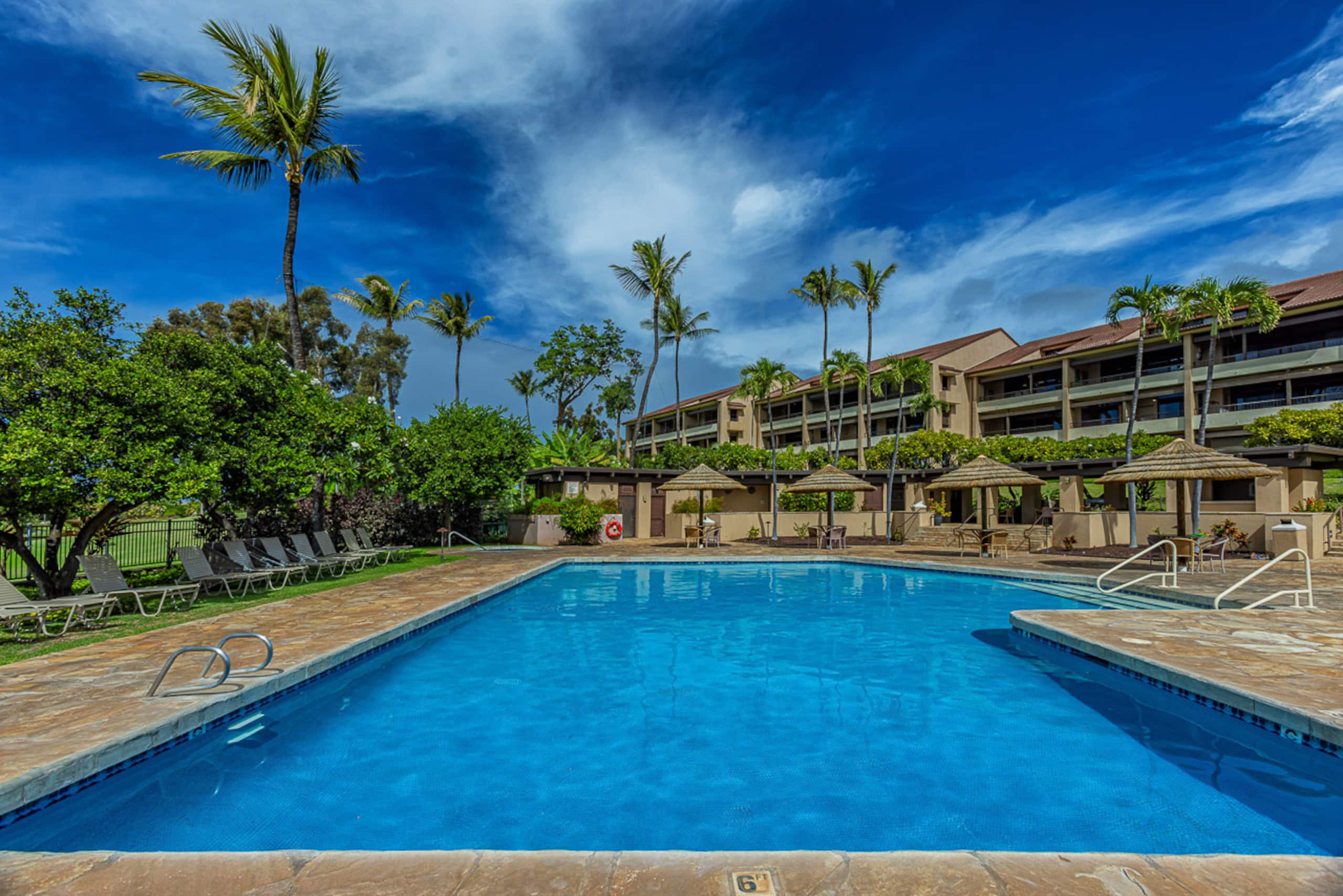 Condo in Lahaina · ★4.6 · 2 bedrooms · 3 beds · 2 baths - Image 50
