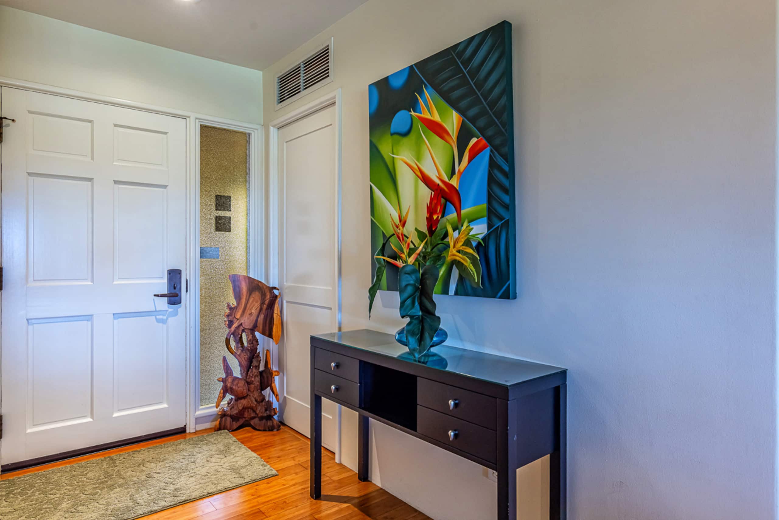 Condo in Lahaina · ★4.6 · 2 bedrooms · 3 beds · 2 baths - Image 8