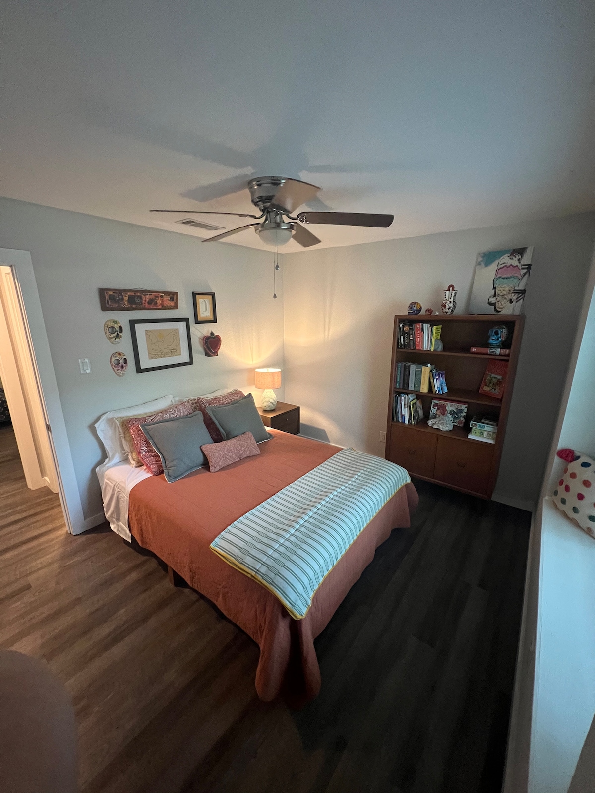 საძინებელი 4