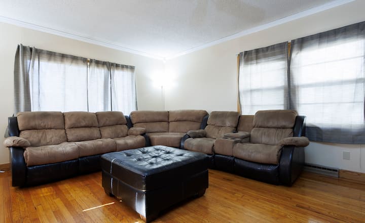 Chestnut Retreat With Sauna And Massage Chair - Lake Inman, KS