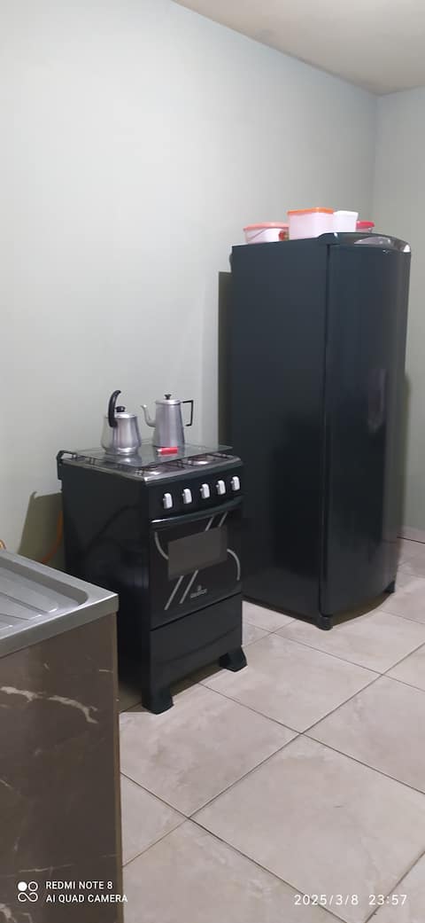 Top performing Airbnb: Studio apartment in Paranaguá, 20 km from the beach, double bed and 2 single beds in Paranaguá