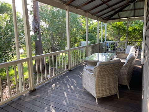 Inner city character cottage!