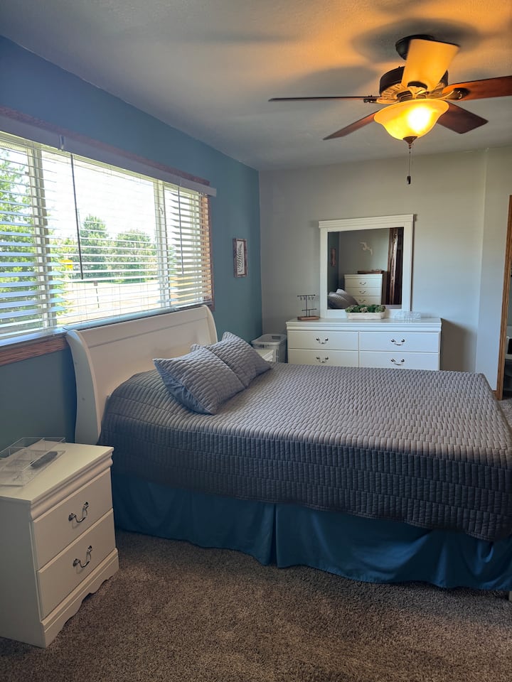 საძინებელი 1