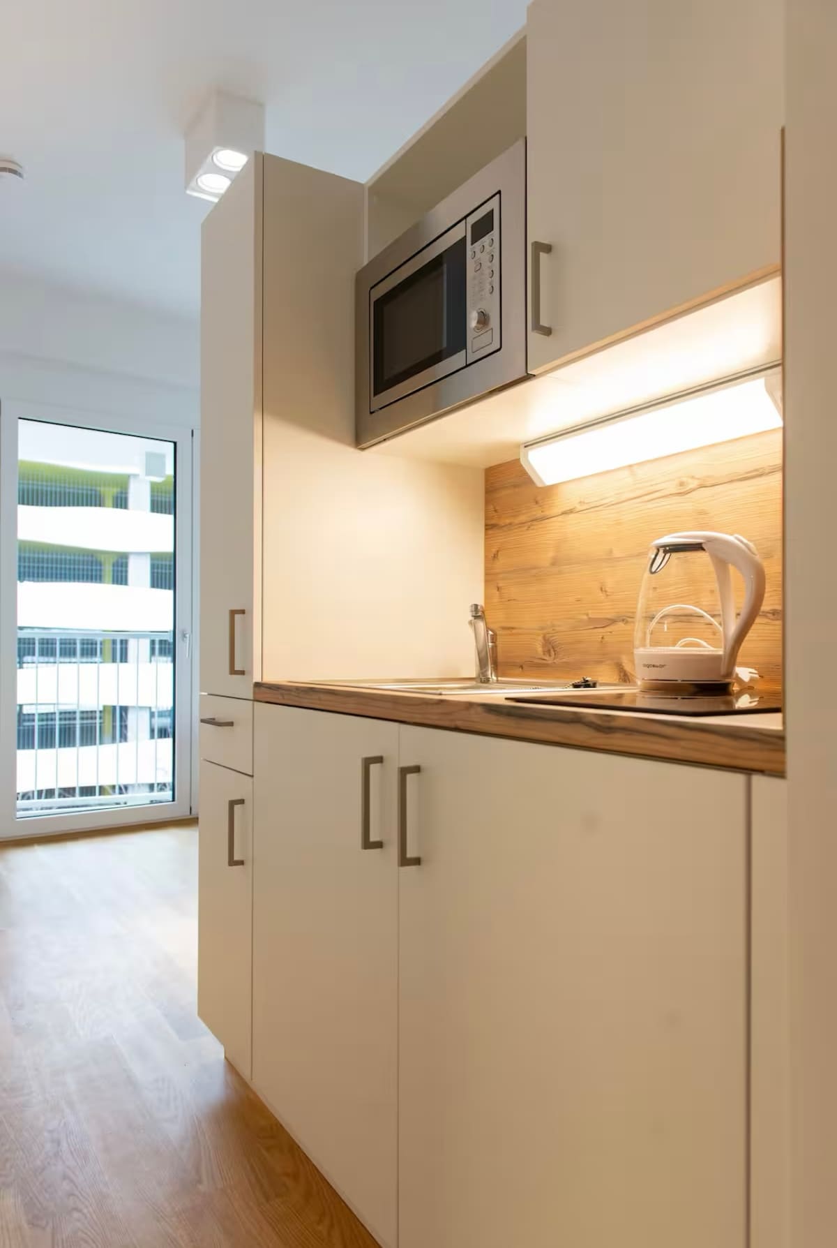 Successful Airbnb property: Exhibition 2-Min Walk | Entire Apartment in München