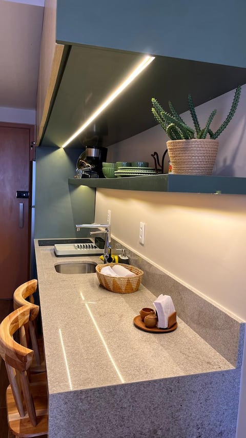Top Airbnb: Boutique Studio in Barra | Pool with Sea View em Barra