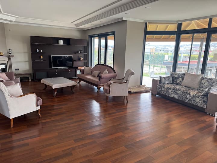 Silivri Selimpaşa’da Lüks Villa - Silivri