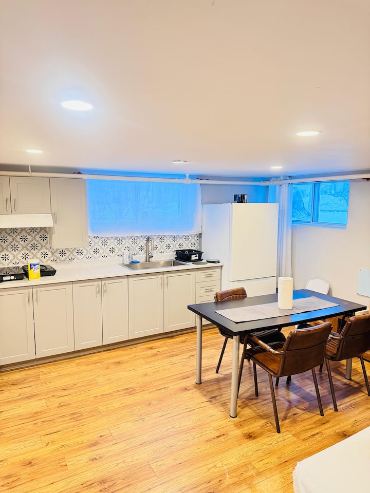 Cozy 1-bedroom Apartment 4935.2 - Dorval