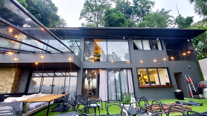 Casa moderna vista mar em Joa gallery image 4