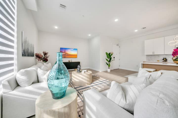 Luxury 2br Apt. Near American Dream Mall And Nyc - Paterson, NJ