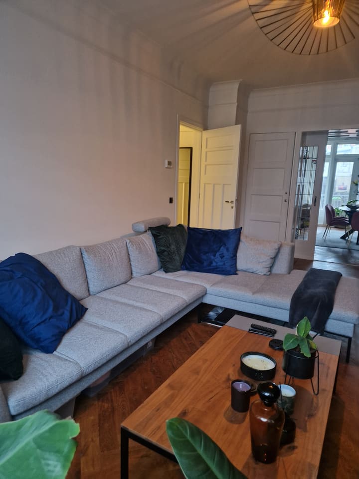 Authentic Dutch Apartment - Scheveningen