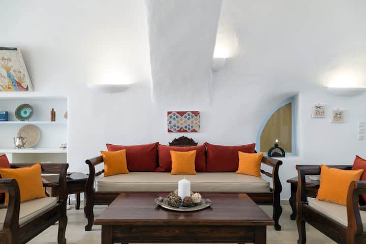 Aegean Essence / Kallisti Sunset Villa - Santorini