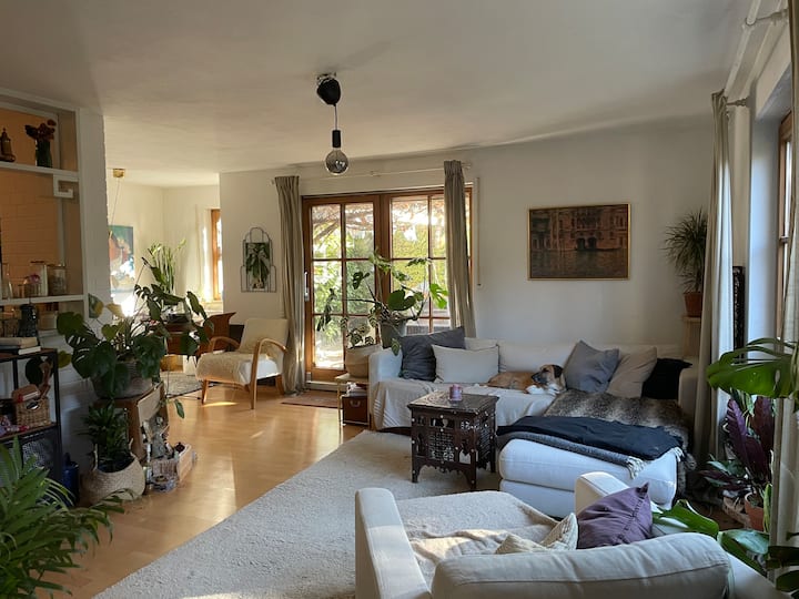 Gartenwohnung In Seenähe, 4min Zum Töpfermarkt - Ammersee
