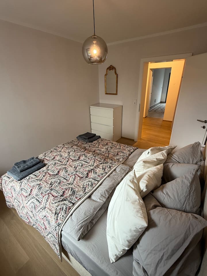 غرفة النوم 1