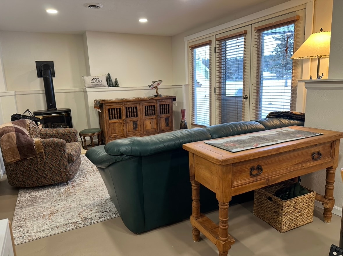 Top Airbnb: Cozy Mountain Retreat near Glacier & Flathead Lake in Bigfork
