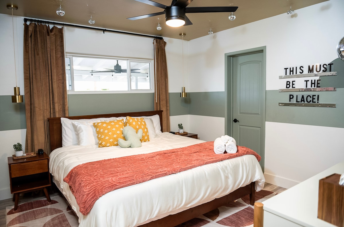 Stylish Old Town Stay•Hot Tub•Game Room•Casita•Gym - Houses for