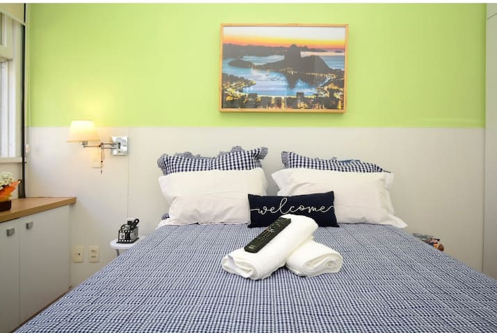 2 quartos junto ao mar de Copa !