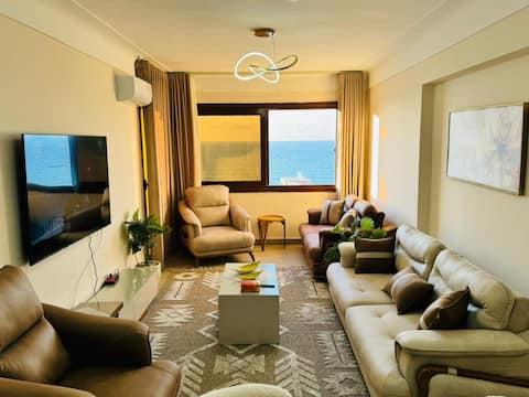Gleem Pearl Seaview 2-Bedroom