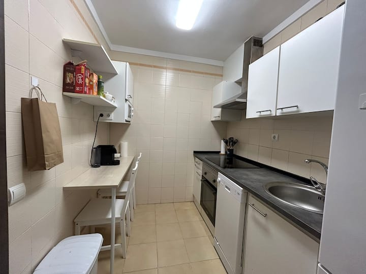Apartament Davant De La Platja Amb Pàrquing - Reus