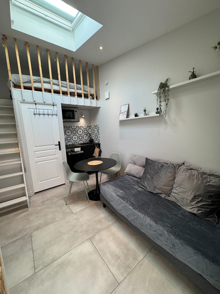 მისაღები ოთახი