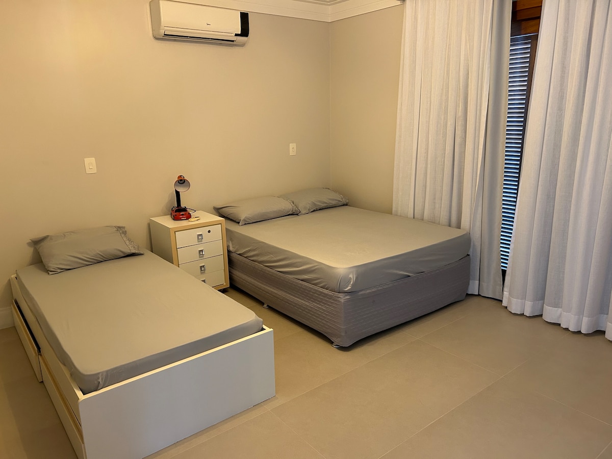 საძინებელი 3