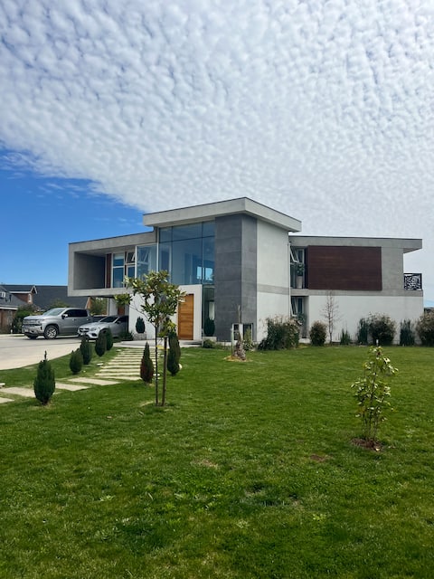 Luxurious, comfortable and spacious house
