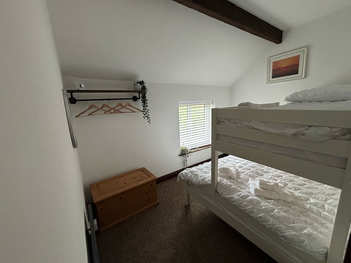 საძინებელი 3