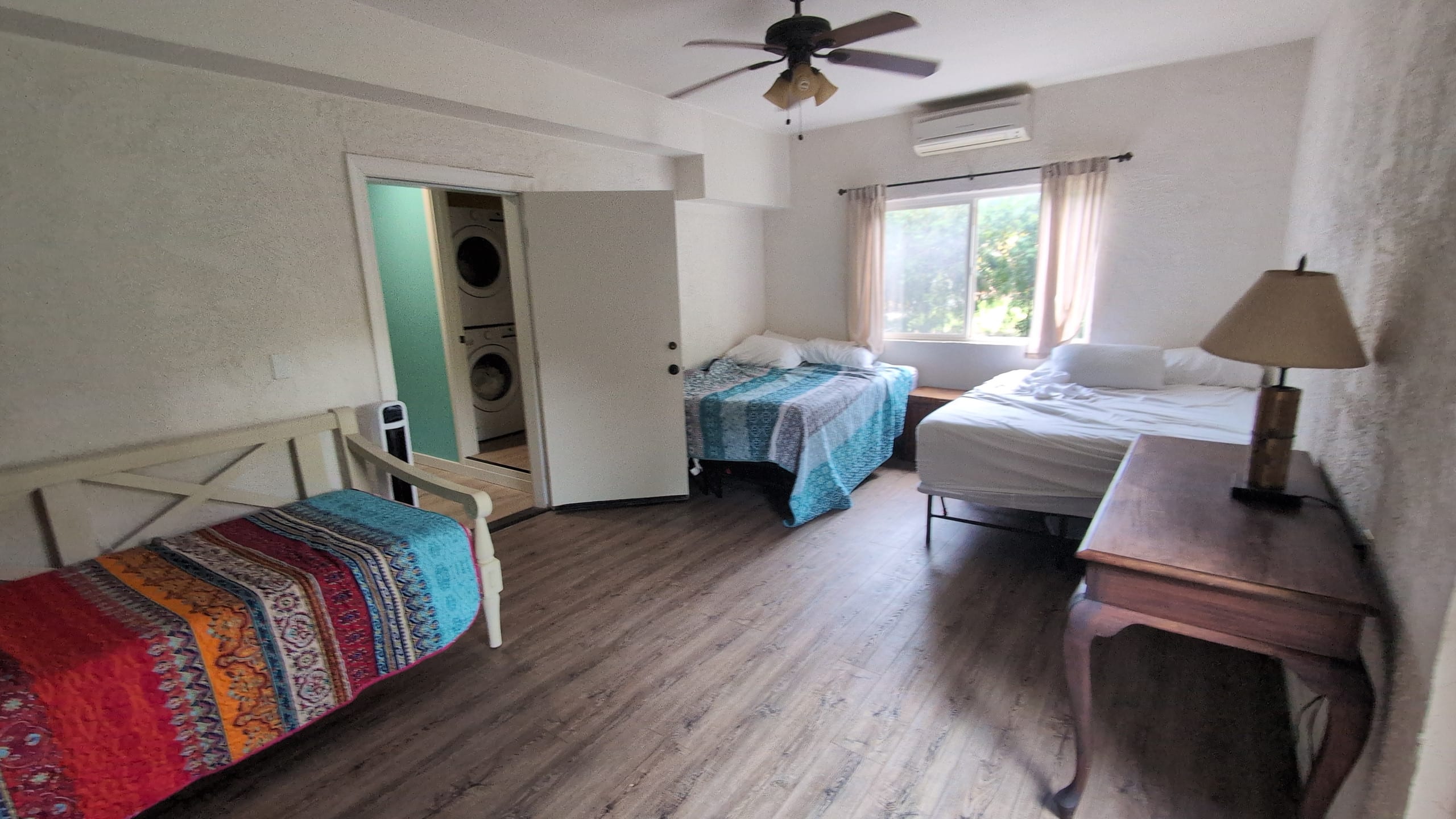 Home in Waimea · ★4.59 · 5 bedrooms · 12 beds · 3 private baths - Image 6