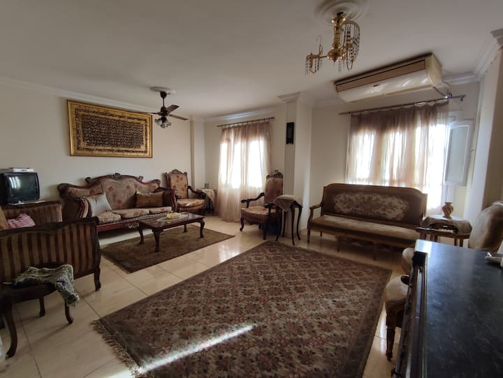 Females Only Private Room1 In Apartment Citycenter - 알랙산드리아