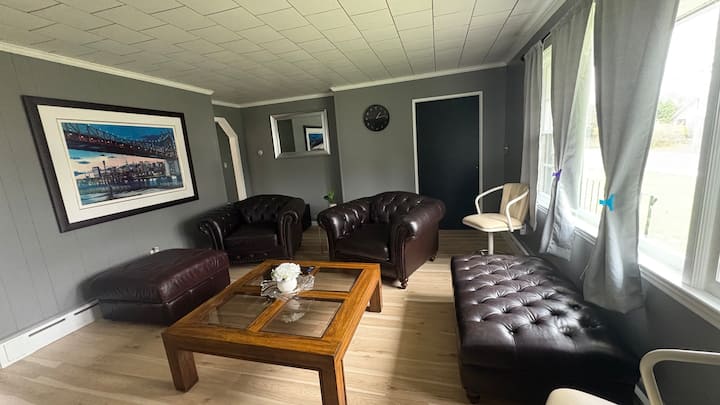 Newly Renovated Home In Mastic Beach! - Fire Island, NY
