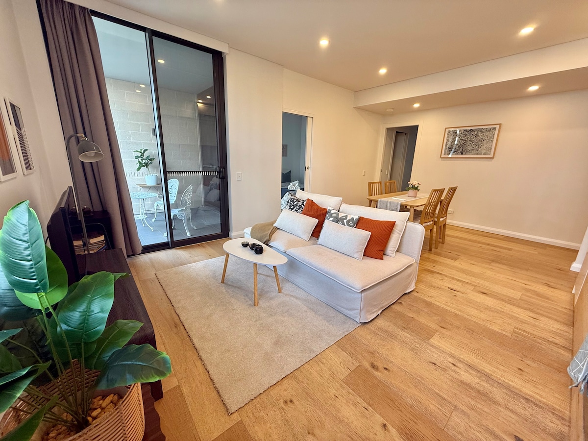 Successful Airbnb property: Comfortable, Central 2 Bed Abode in Rosebery