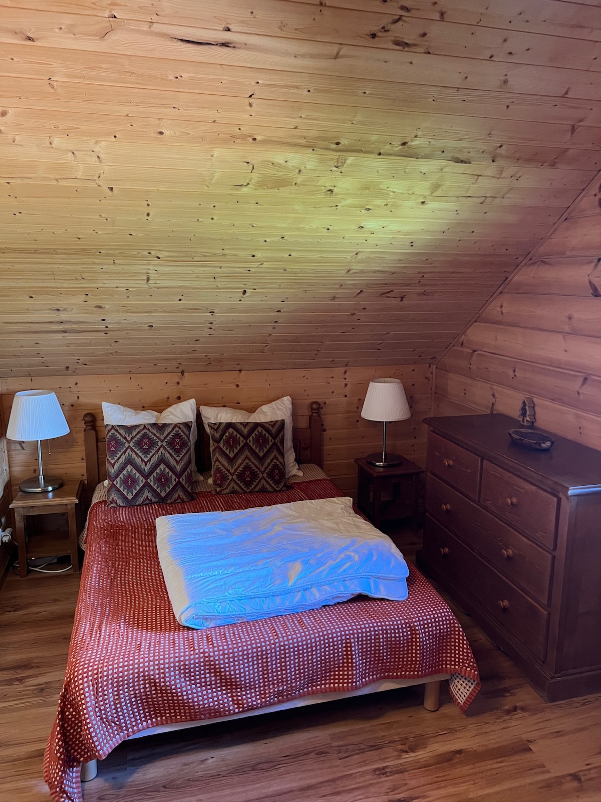 საძინებელი 3