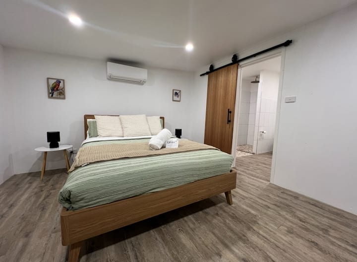 小宝石+套房的标准双人床
*第二套住宅是额外朋友的独立空间