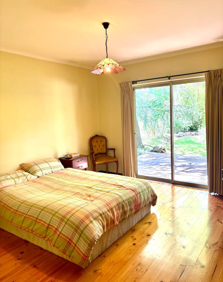 Glavna spavaća soba s privatnom terasom